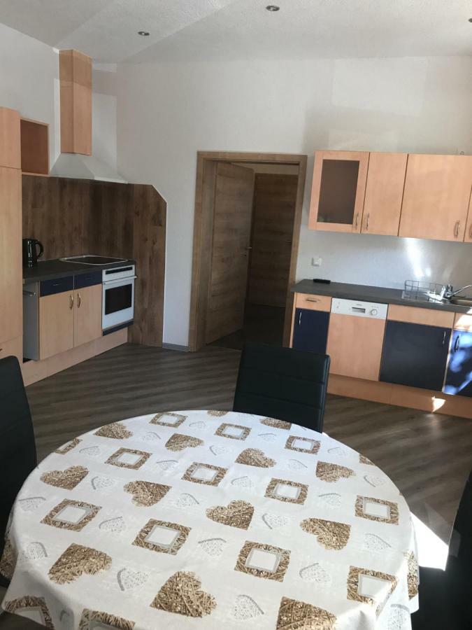 Ferienwohnung Zeitler Treuen Eksteriør billede